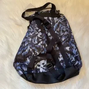 Ted Baker Nillana Urban Nylon Foldable Backpack - NWT - Medium Blue - Drawstring Ted Baker Backpack Nillana Blue Urban Nylon Drawstring  main image 4